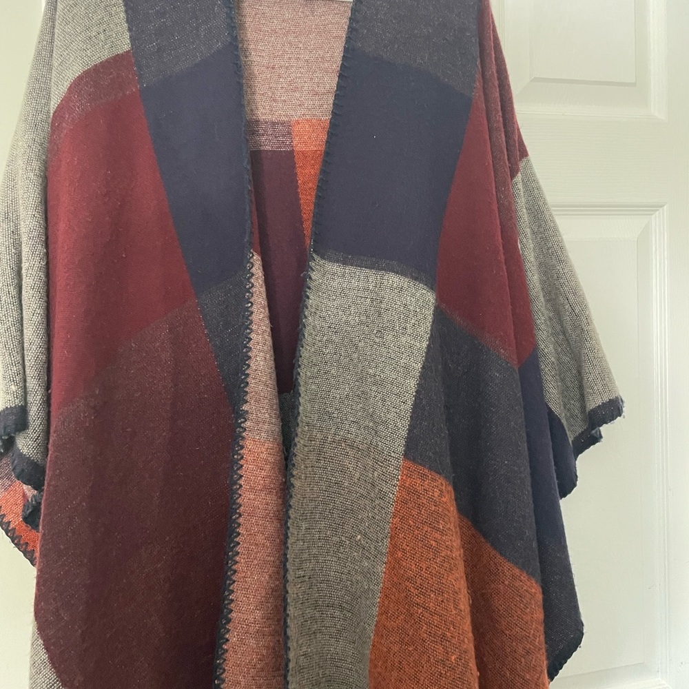 Forever 21 Multicolor Plaid Poncho